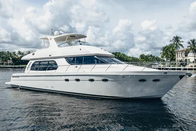 2005 Carver 56 Voyager