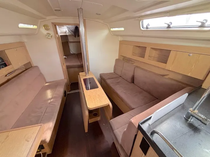 Sunshine Yacht Photos Pics 