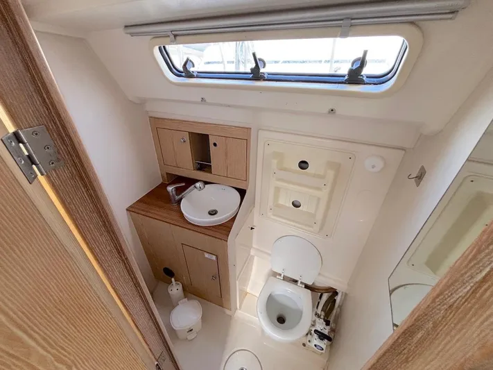 Sunshine Yacht Photos Pics 