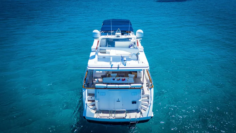 1601 Yacht Photos Pics 