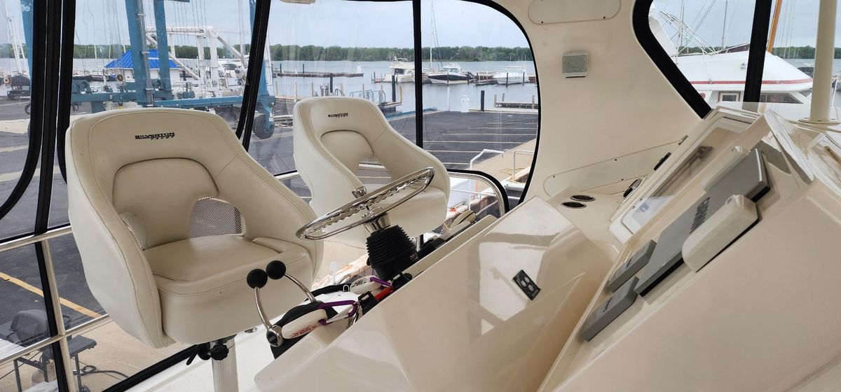 2004 Silverton 51 