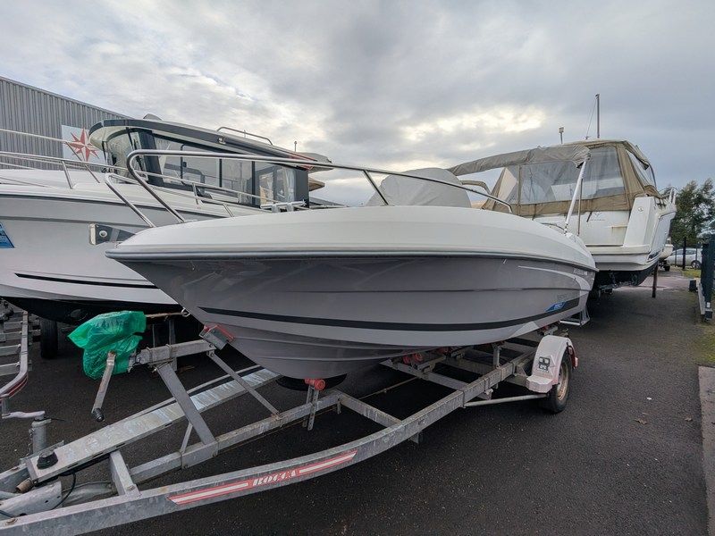 2012 Beneteau Flyer 550 Open S2
