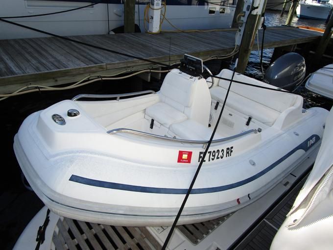 2006 Neptunus Flybridge Motor Yacht