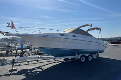 Sea Ray 270 Sundancer