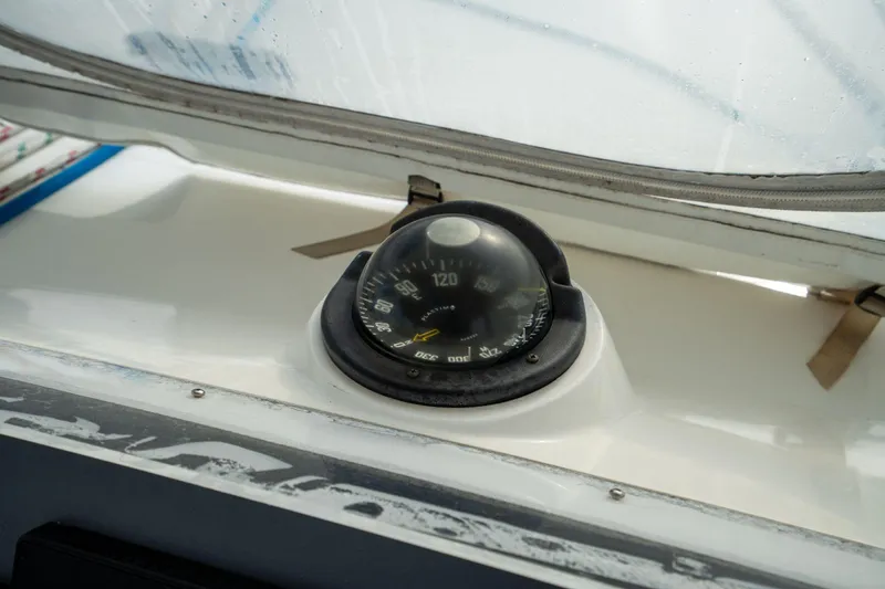 Grace Yacht Photos Pics Compass on a 2016 Leopard 48 yacht, displaying navigation details.