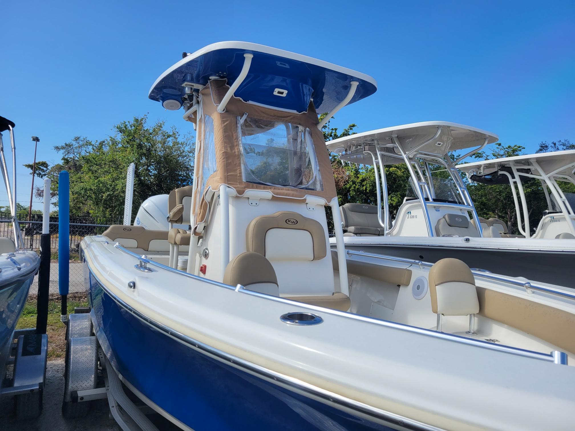 2021 Key West 239 FS Center Console Boote Kaufen - YachtWorld