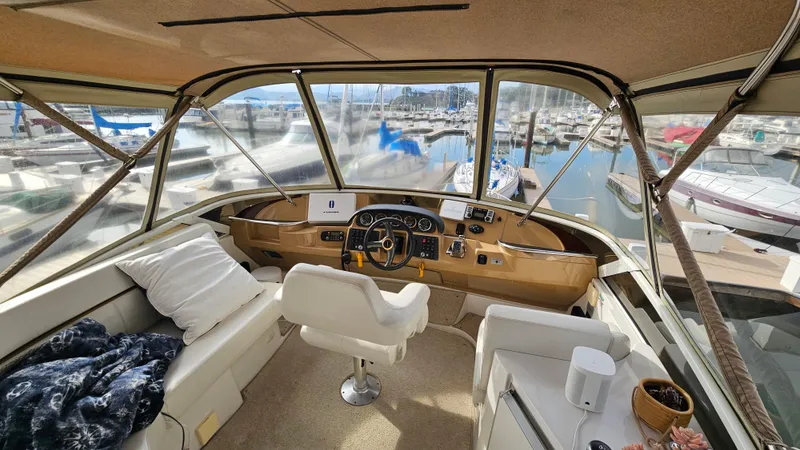 Ada Yacht Photos Pics 