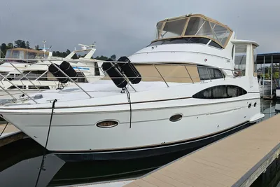 Carver 396 Motor Yacht