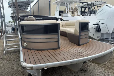 Coach 250RF
