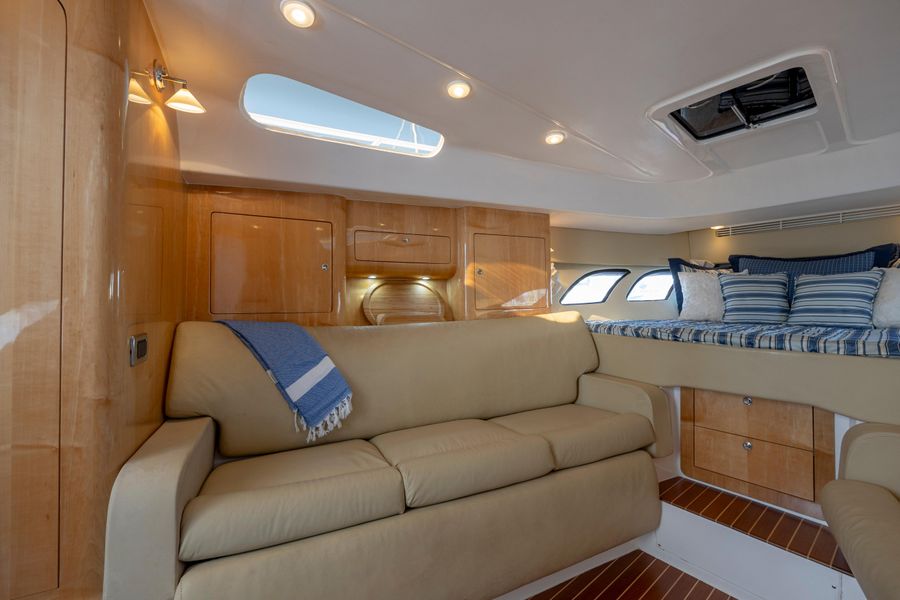 2013 Intrepid 430 Sport Yacht