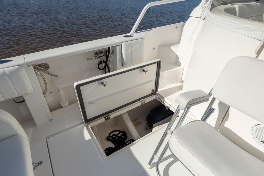 2013 Intrepid 430 Sport Yacht