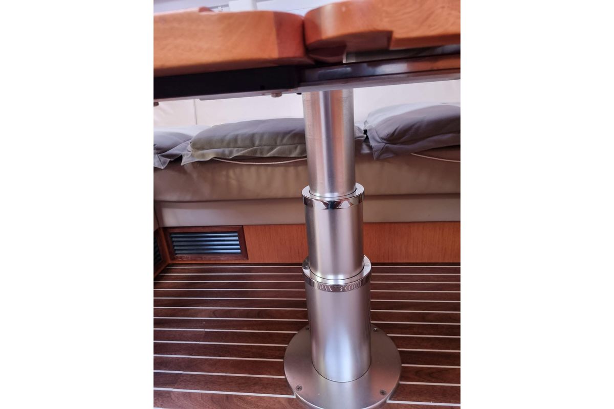 2015 Bavaria 54 