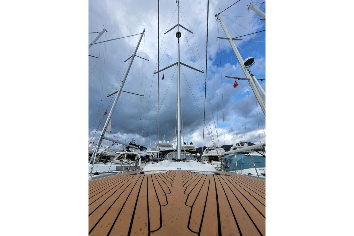 2015 Bavaria 54 