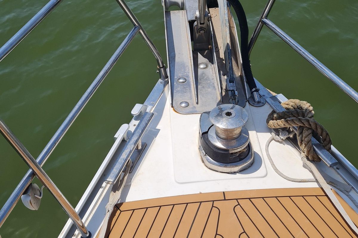 2015 Bavaria 54 