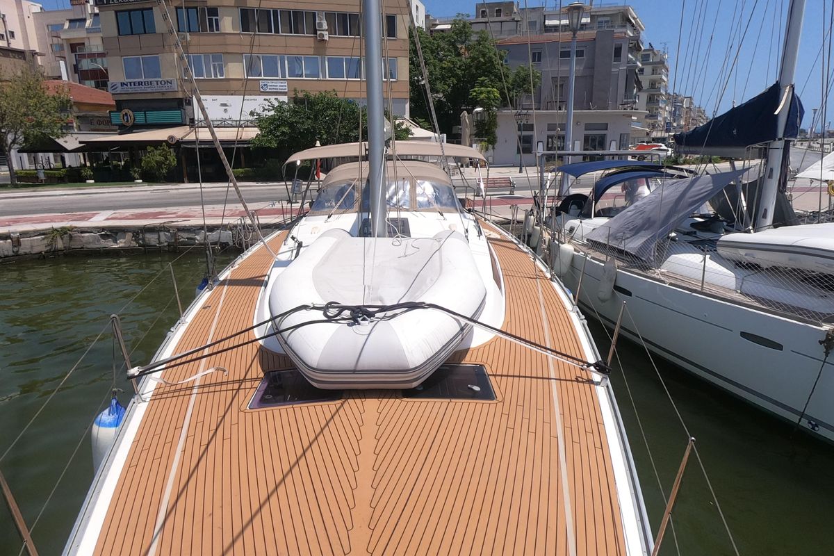 2015 Bavaria 54 