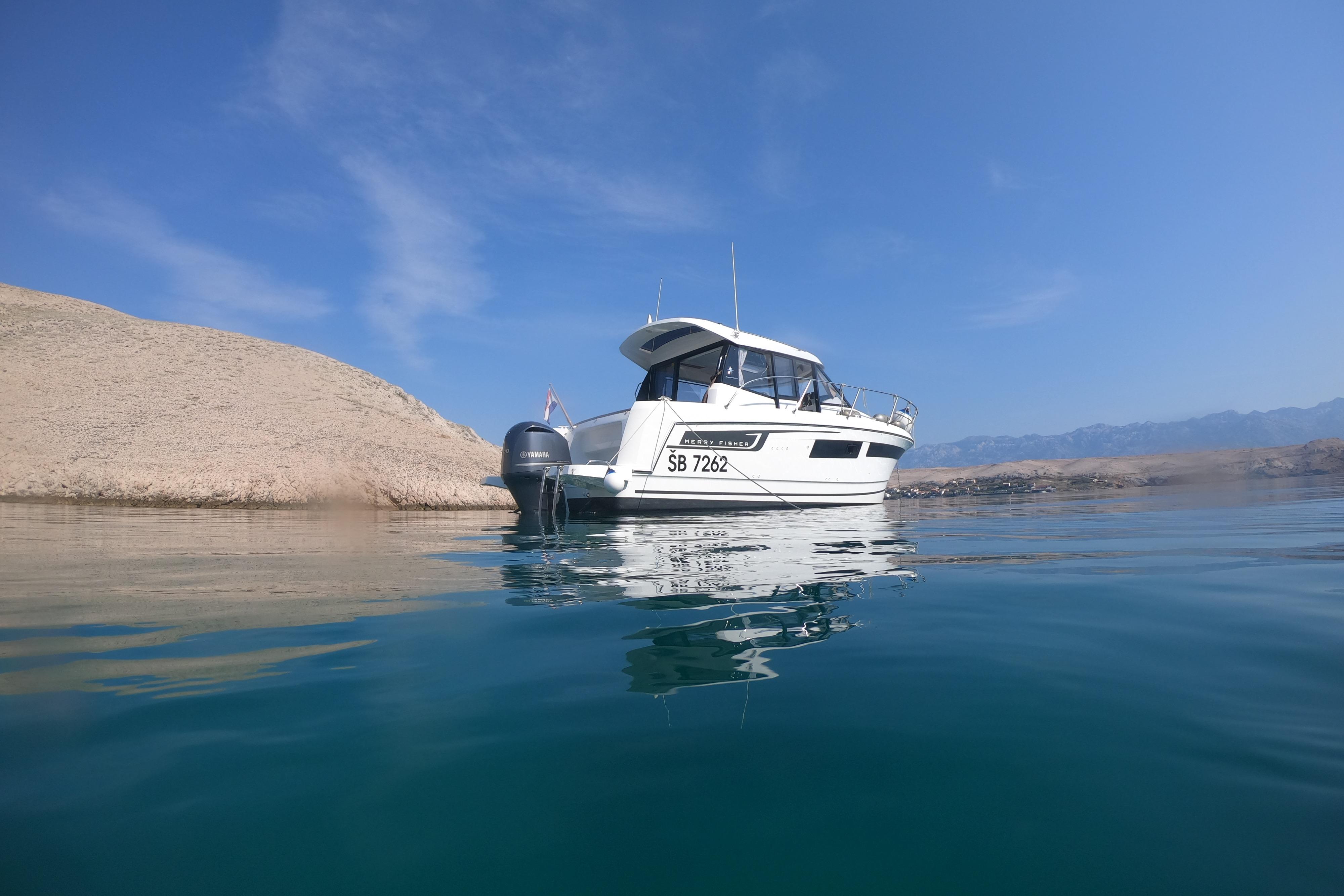 2016 Jeanneau Merry Fisher 855