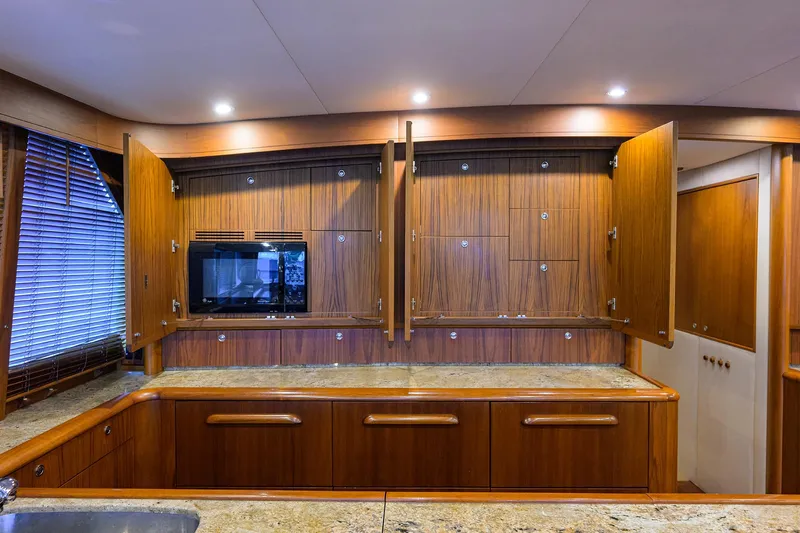 Business Stinks Yacht Photos Pics 