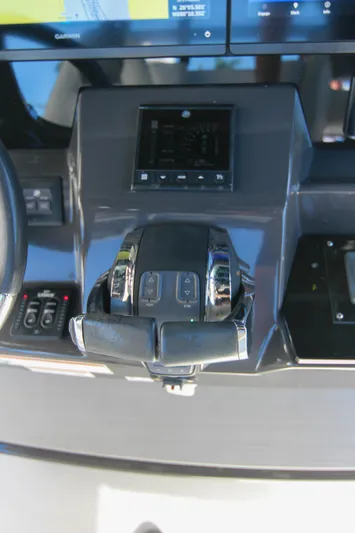  Yacht Photos Pics 2020 Blackfin 332 CC helm with modern controls and navigation display.
