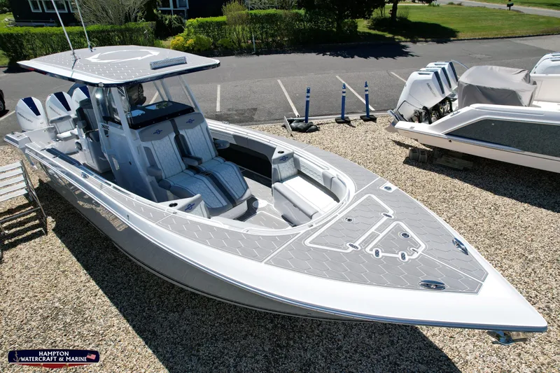 Mundinger Brokerage Yacht Photos Pics 2023 Fountain 34 SC boat displayed at Hampton Watercraft & Marine.