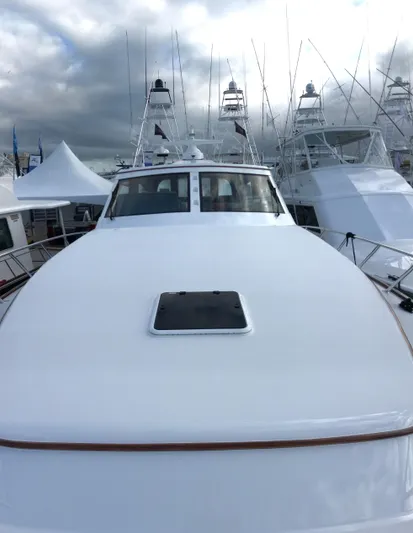 Privateer Yacht Photos Pics 