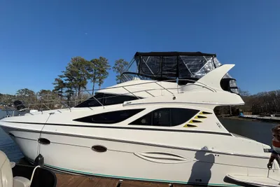 Silverton 38 Sport Bridge