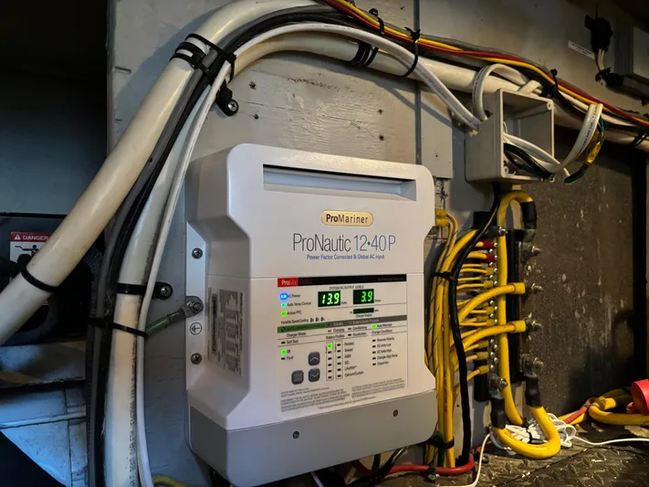 Kong Yacht Photos Pics ProMariner ProNautic 12-40P charger in 2005 Silverton 38 Sport Bridge engine room.