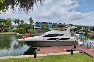 Cruisers Yachts 395 Motoryacht