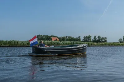 2025 Antaris Fifty5 – 27 pk