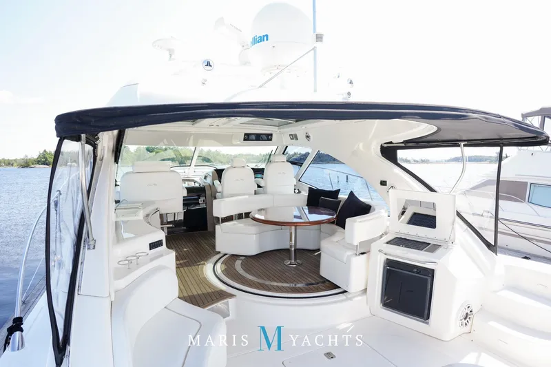 Man O War Yacht Photos Pics Luxurious 2009 Sea Ray 55 Sundancer yacht interior with elegant seating and modern amenities.