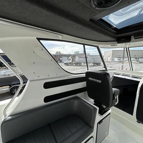  Yacht Photos Pics Port Windows