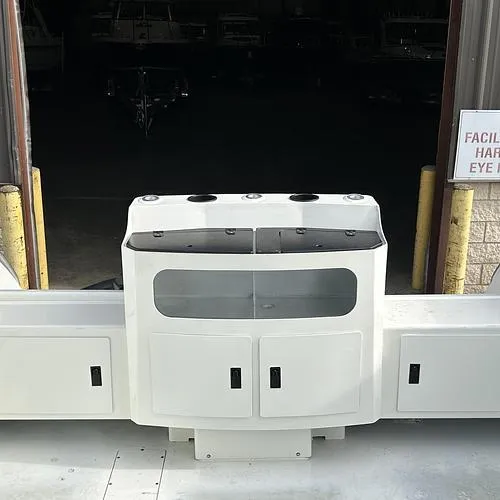  Yacht Photos Pics Bait Prep Station