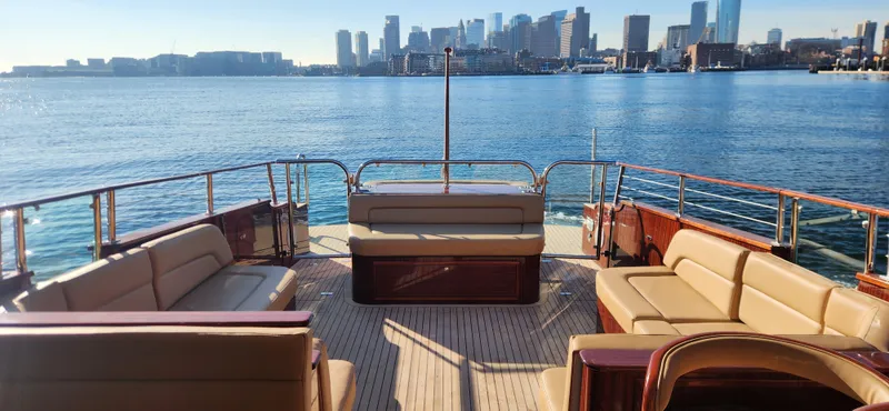 Soave Yacht Photos Pics 