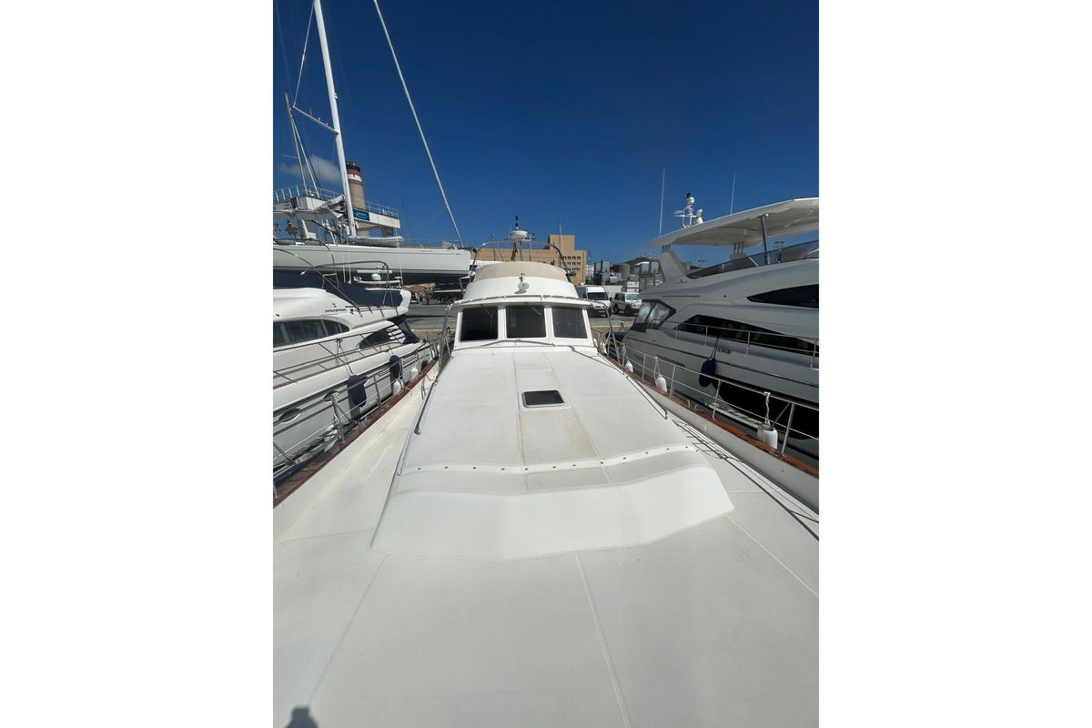 2005 Menorquin 59 