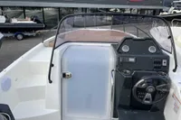 2024 Quicksilver Activ 755 Sundeck