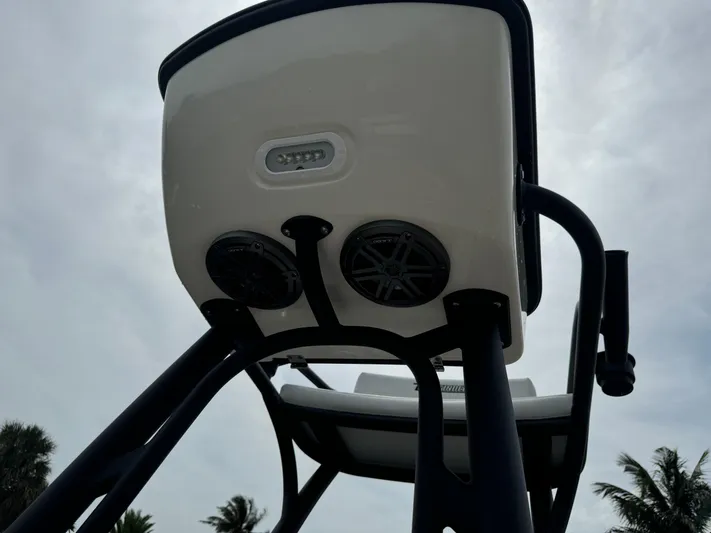 Yacht Photos Pics 2024 Pathfinder 2500 Hybrid boat with speakers and seating, viewed from below.