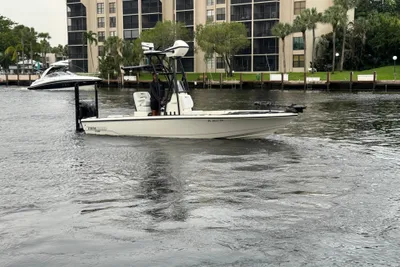 2024 Pathfinder 2500 Hybrid