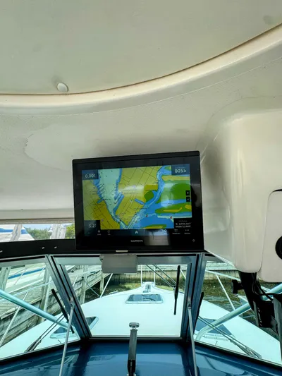 Heavy Yacht Photos Pics 