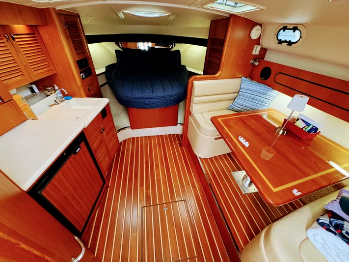 Heavy Yacht Photos Pics 