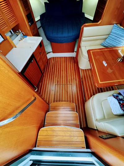 Heavy Yacht Photos Pics 