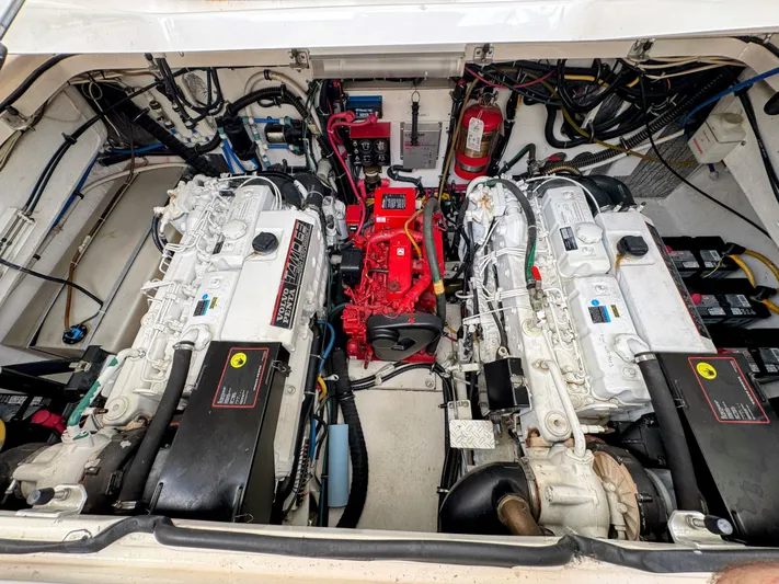 Heavy Yacht Photos Pics 