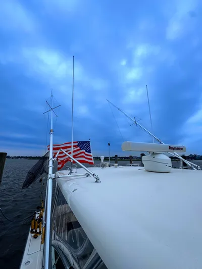 Heavy Yacht Photos Pics 