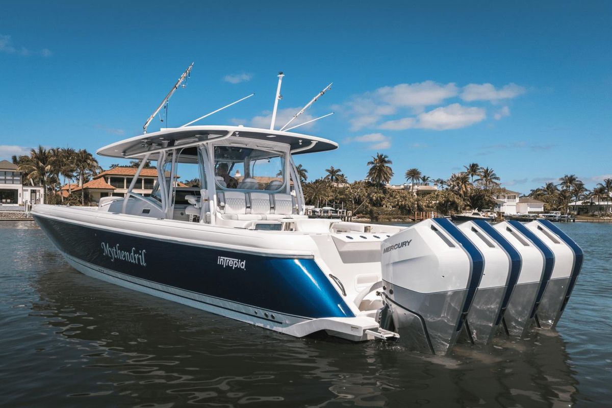 2022 Intrepid 47 