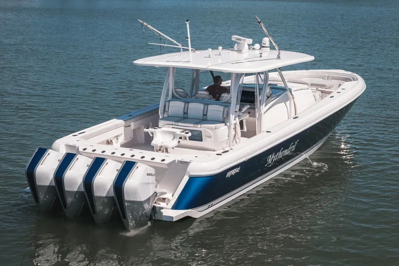 Mythendril Yacht Photos Pics 