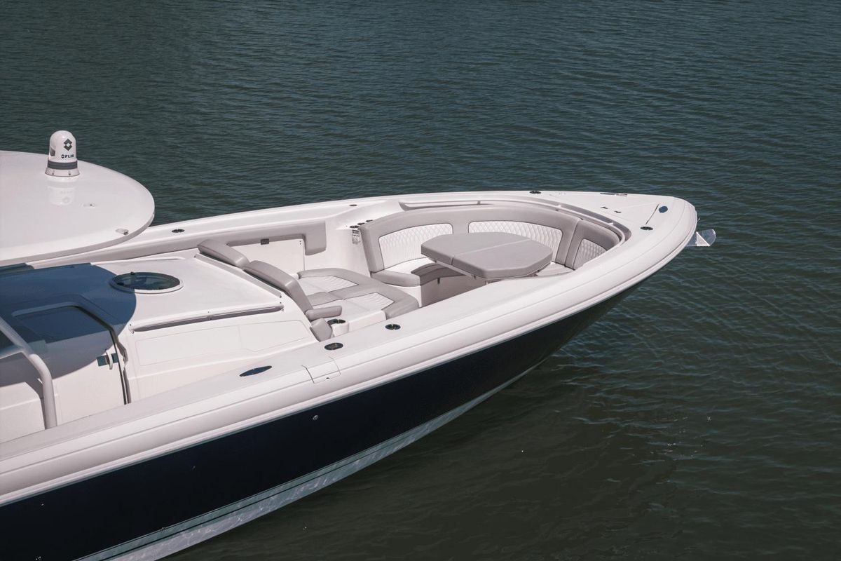 2022 Intrepid 47 