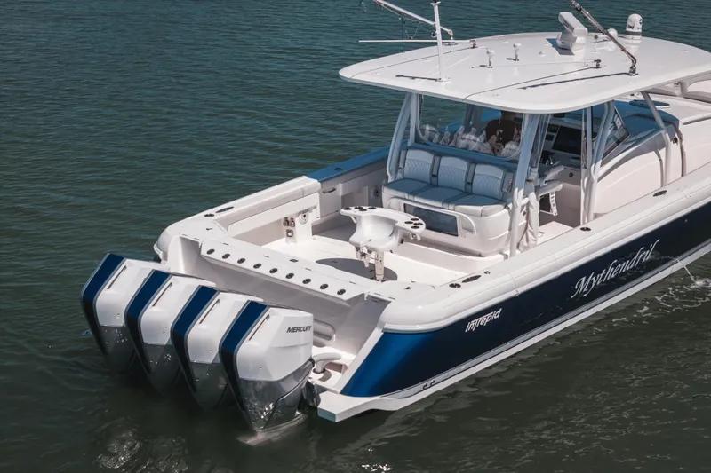 Mythendril Yacht Photos Pics 