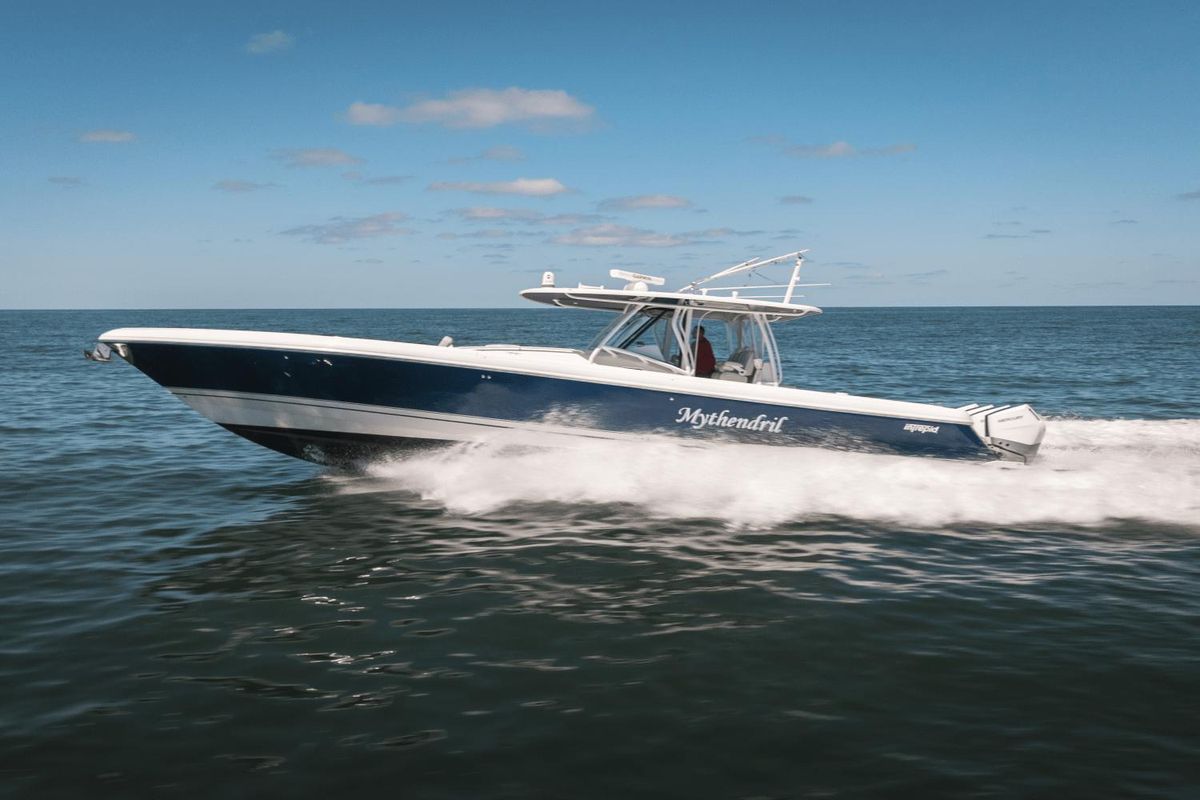 2022 Intrepid 47 