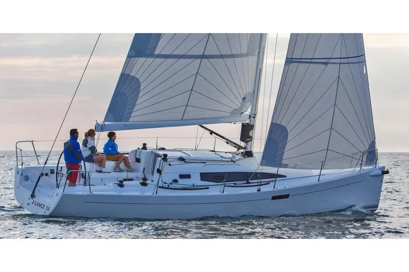 Blue Yonder Yacht Photos Pics Manufacturer Provided Image