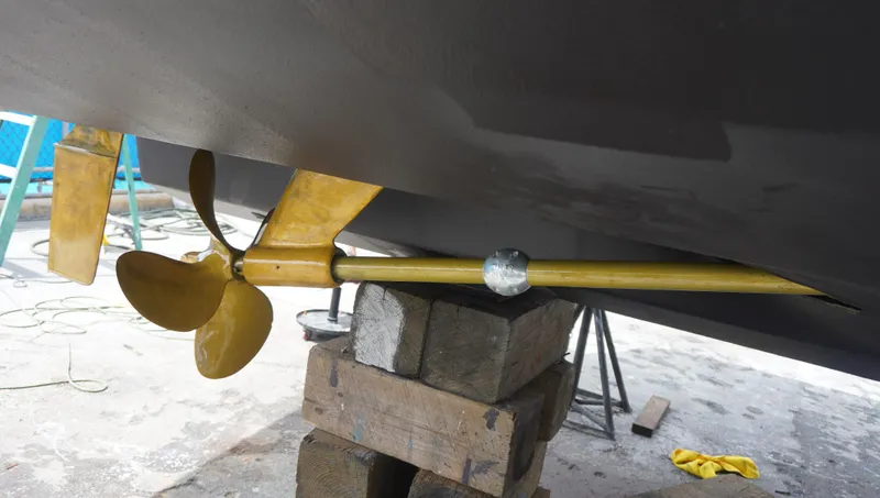 In Deep Ship II Yacht Photos Pics 