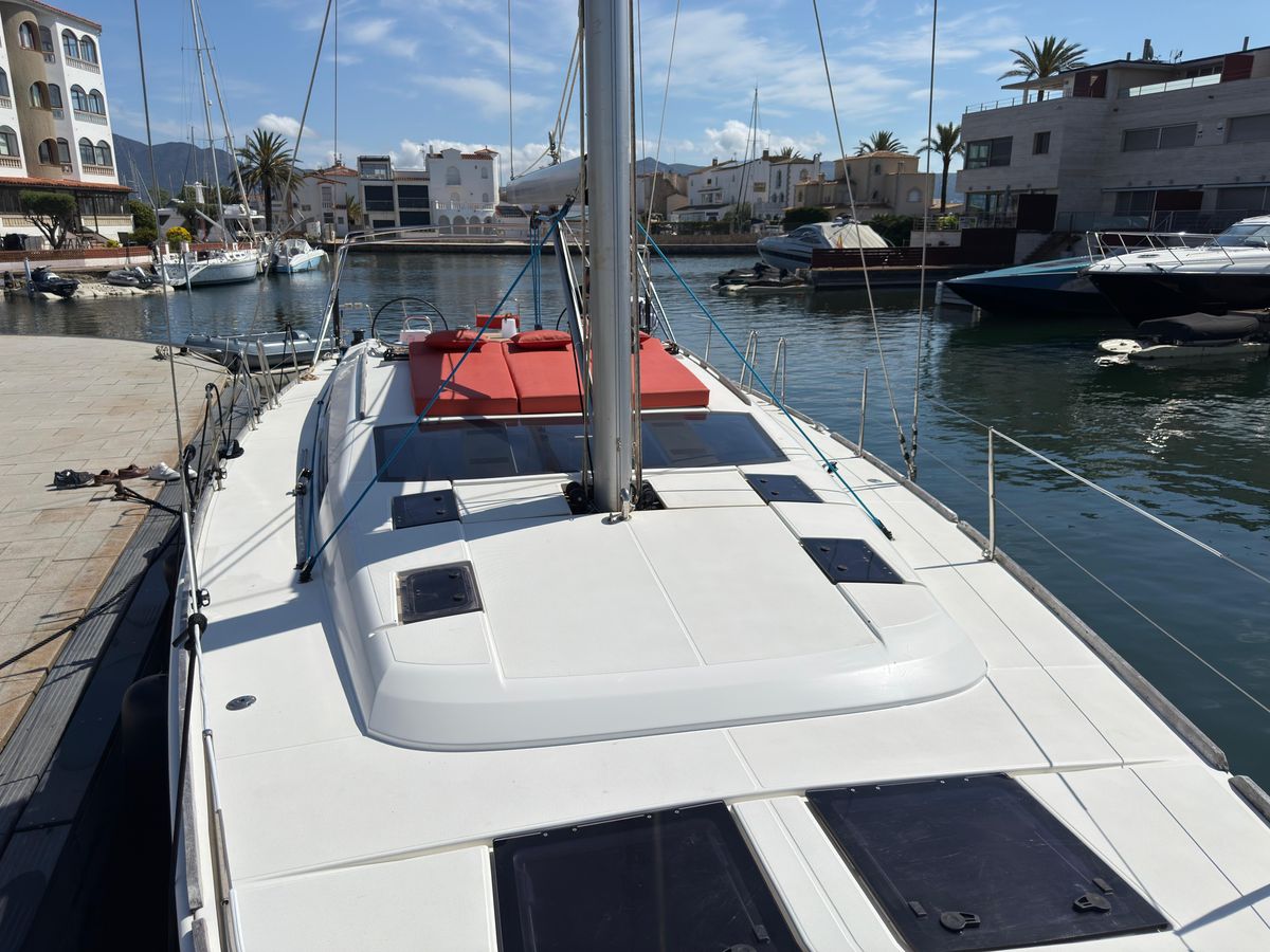 2016 Dufour 49 