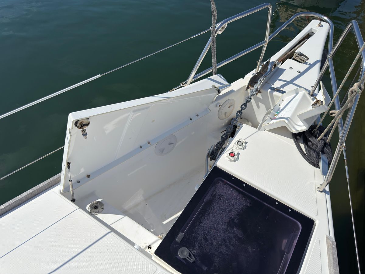 2016 Dufour 49 